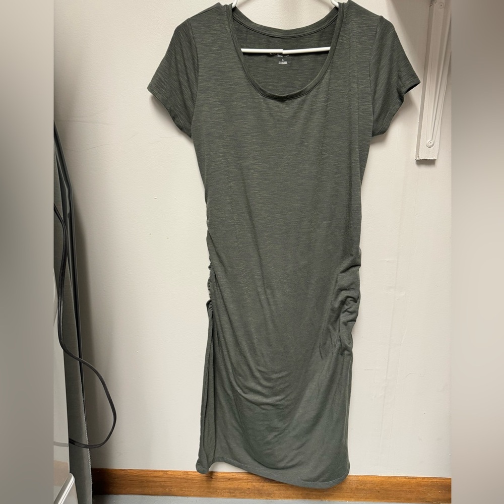 Liz Lange maternity dress